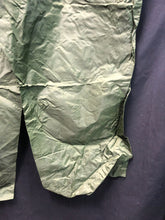 Load image into Gallery viewer, British Army Surplus 22C RAF Waterproof Over Trosuers - Size 4 - The Militaria Shop