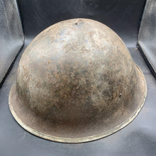 Charger l'image dans la galerie, Original British/Canadian Army WW2 Mk3 Turtle High Rivet Combat Steel Helmet - The Militaria Shop