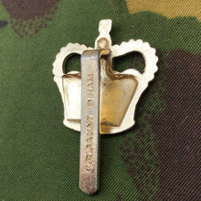 Charger l'image dans la galerie, Original British Staybrite Army Cap Badge Ministry of Defence Civilian Employee - The Militaria Shop