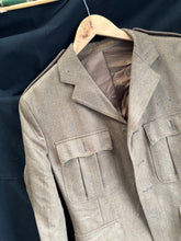 Load image into Gallery viewer, Grade 1 British Army FAD No2 Dress Uniform Jacket - Size 170/104/88 - The Militaria Shop