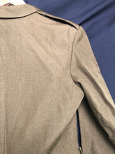 Lade das Bild in den Galerie-Viewer, Original British Army No.2 Dress Uniform Jacket - Grade 1 - Size 182/108/92 - The Militaria Shop