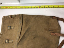 Load image into Gallery viewer, Original WW2 British Army 37 Pattern Despatch Riders High Sided Spats 1943 Dated - The Militaria Shop