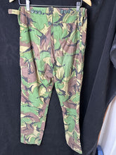 Charger l'image dans la galerie, Original British Army 68 Pattern DPM Combat Trousers - 32" Waist - 31" Ins-Leg - The Militaria Shop