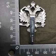 Load image into Gallery viewer, Original British Army Cap/Beret Badge - 1st Queens Dragoon Guards QDG - The Militaria Shop