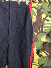 Load image into Gallery viewer, Genuine British Army No.1 Dress Trousers - Size 24" Waist - The Militaria Shop
