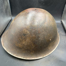 Charger l'image dans la galerie, Original British/Canadian Army WW2 Mk3 Turtle High Rivet Combat Steel Helmet - The Militaria Shop