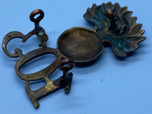 Lade das Bild in den Galerie-Viewer, Original British Army - The 103rd Regiment of Foot Royal Bombay Fusiliers Badge - The Militaria Shop