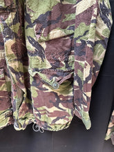 Lade das Bild in den Galerie-Viewer, Genuine British Army DPM Camouflaged Combat Field Jacket - Size 170/112 - The Militaria Shop