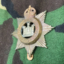 Load image into Gallery viewer, Original British Army The Devonshire Regiment Cap Badge - The Militaria Shop