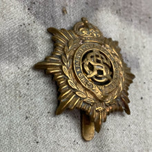 Load image into Gallery viewer, Original WW1 British Army Serice Corps ASC Cap Badge - King's Crown - The Militaria Shop