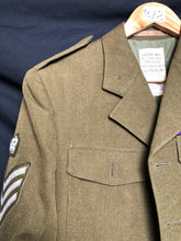 Lade das Bild in den Galerie-Viewer, British Army Grade 1 No.2 Dress Uniform Jacket - Size 170/100/84 - The Militaria Shop