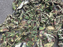 Lade das Bild in den Galerie-Viewer, DEALER BULK LOT - 50x DPM Camouflaged Covers Mk6 Mixed Sizes - Ideal for Resale - The Militaria Shop