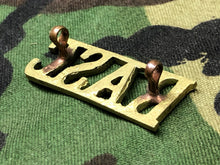 Lade das Bild in den Galerie-Viewer, Original WW2 British Army Brass Shoulder Title - RASC Army Service Corps - The Militaria Shop