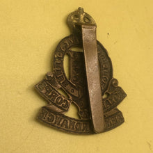 Charger l'image dans la galerie, Original WW2 British Army Royal Army Ordnance Corps RAOC Cap Badge - The Militaria Shop