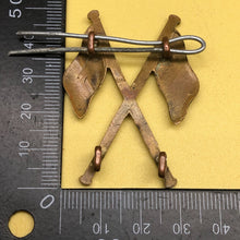 Load image into Gallery viewer, Original WW2 British Army Brass Signallers Flag Sleeve Badge - The Militaria Shop