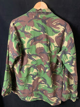 Load image into Gallery viewer, Genuine British Army DPM Camo Lightweight Combat Jacket - 170/104 - The Militaria Shop