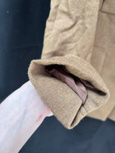 Charger l'image dans la galerie, Grade 1 British Army FAD No2 Dress Uniform Jacket - Size 176/100/84 - The Militaria Shop