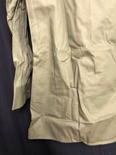 Charger l'image dans la galerie, Genuine British Army OD Green General Service Working Shirt - 40" Chest - The Militaria Shop