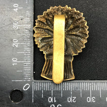 Load image into Gallery viewer, Genuine WW2 British Army Brass Cap Badge - Royal Artillery - The Militaria Shop