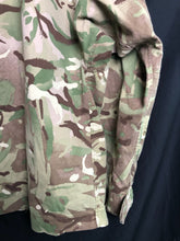 Charger l'image dans la galerie, British Army MTP Camouflaged Combat Jacket Warm Weather - Size 170/112 - The Militaria Shop