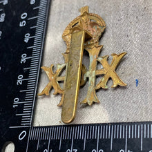 Load image into Gallery viewer, Original WW1 British Army Cap Badge - 20th Hussars - The Militaria Shop
