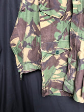 Charger l'image dans la galerie, Genuine Army Surplus British DPM Camouflaged Combat Smock Jacket - Size 170/104 - The Militaria Shop