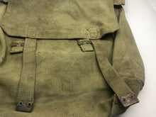 Charger l'image dans la galerie, Original WW2 British Army 37 Pattern Large Pack - The Militaria Shop