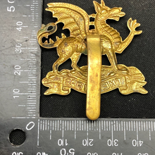 Load image into Gallery viewer, Genuine WW2 British Army Brass Cap Badge - Royal Berkshire Regiment - The Militaria Shop