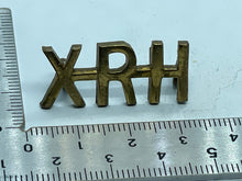 Lade das Bild in den Galerie-Viewer, Original WW1 British Army 10th Royal Hussars XRH Regiment Shoulder Title - The Militaria Shop
