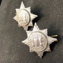 Lade das Bild in den Galerie-Viewer, Original British Collar Badge Pair - Royal Dragoon Guards - The Militaria Shop