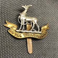 Load image into Gallery viewer, Original WW2 British Army Cap Badge - Royal Warwickshire - The Militaria Shop