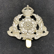Load image into Gallery viewer, Original British Army Cap Badge - Derbyshire Yeomanry - The Militaria Shop