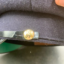 Lade das Bild in den Galerie-Viewer, Genuine British Army Cap Royal Signals with Badge - Size 56 - The Militaria Shop