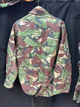 Lade das Bild in den Galerie-Viewer, Genuine British Army DPM Camouflaged Combat Field Jacket - Size 170/96 - The Militaria Shop
