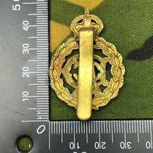 Charger l'image dans la galerie, Original WW2 British Cap Badge - Army Dental Corps - The Militaria Shop