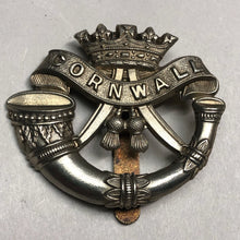 Load image into Gallery viewer, Original WW1 British Army Cornwall Light Infantry CLI Cap Badge - The Militaria Shop