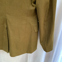 Charger l'image dans la galerie, Genuine British Army No.2 Dress Uniform Tunic Jacket - Size 170/104/88 - The Militaria Shop