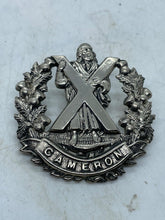 Load image into Gallery viewer, Original British Army WW1 / WW2 Cameron Scottish Highlanders Cap Badge - The Militaria Shop