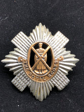Load image into Gallery viewer, Original WW2 British Army The Royal Scots Regiment Cap Badge - The Militaria Shop