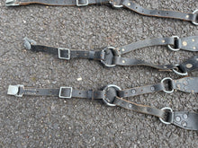 Lade das Bild in den Galerie-Viewer, Original German Army Leather Equipment Y-Straps - The Militaria Shop