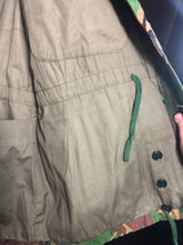 Charger l'image dans la galerie, Genuine British Army 68 Pattern DPM Field Jacket Smock - Size 1 - 38" Chest - The Militaria Shop