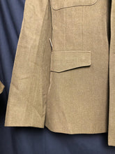 Charger l'image dans la galerie, Grade 1 Used British Army No.2 Dress Uniform Jacket - Size 170/108/92 - The Militaria Shop