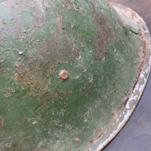 Lade das Bild in den Galerie-Viewer, Original WW2 British/Canadian Army Mk3 Turtle Combat Helmet - The Militaria Shop