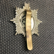 Load image into Gallery viewer, Original WW2 British Army Worcestershire Regiment Cap Badge - The Militaria Shop