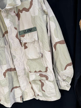 Load image into Gallery viewer, Gulf War US Army DCU Camouflaged Combat Field Coat/Jacket - Large/Regular - The Militaria Shop
