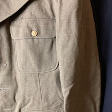 Charger l'image dans la galerie, Original WW2 US Army Class A Dress Jacket 1942 - Private Ryan Prop - 38" Regular - The Militaria Shop