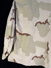 Load image into Gallery viewer, Gulf War US Army DCU Camouflaged Combat Field Coat/Jacket - Large/Regular - The Militaria Shop