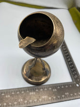 Charger l'image dans la galerie, Interesting 1970s British Army Wives Shooting Award - Cigarette Ashtray - The Militaria Shop