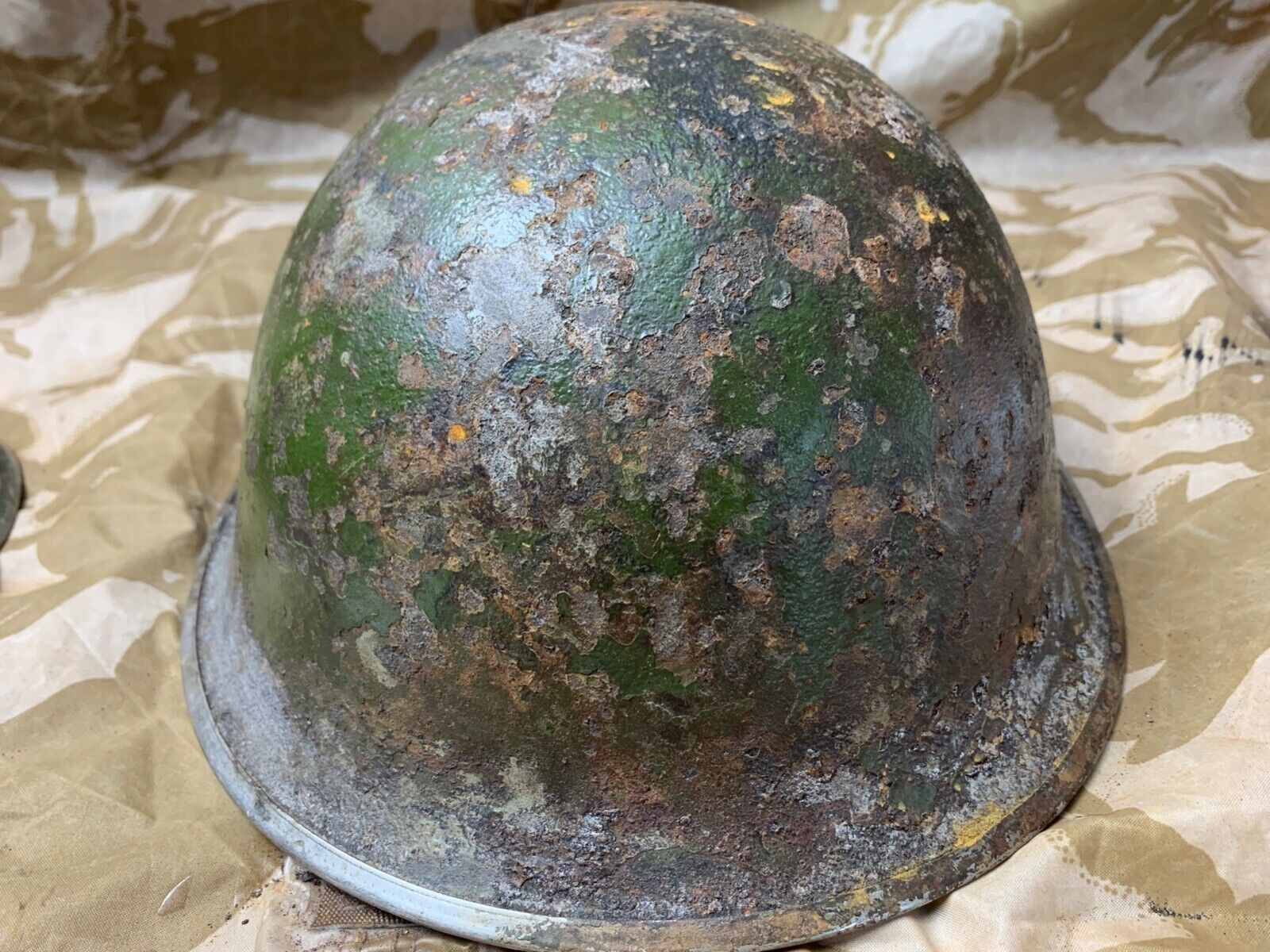 WW2 Mk3 High Rivet Turtle - British / Canadian Army Helmet - Nice Original - The Militaria Shop