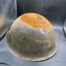 Charger l'image dans la galerie, Original British Army Mk4 Turtle Combat Helmet - The Militaria Shop